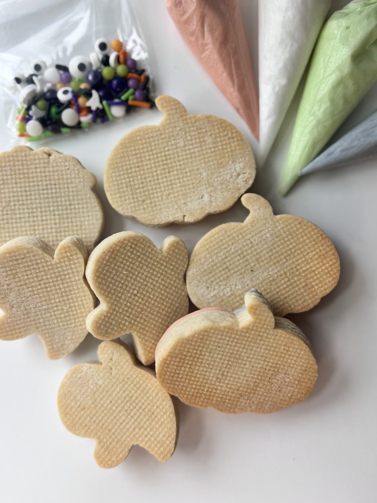 3 sets of Boo-tiful DIY Cookies