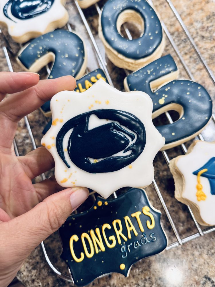 Class Of 2026! Graduation cookie set.