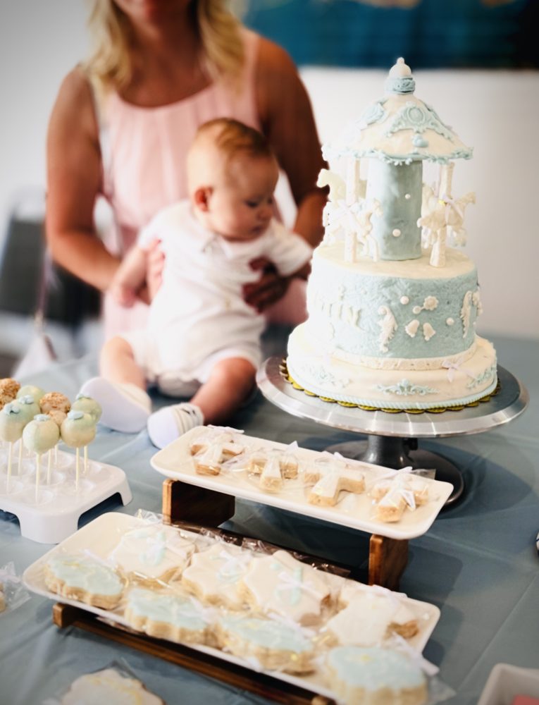Carousel Cake fondant decoration